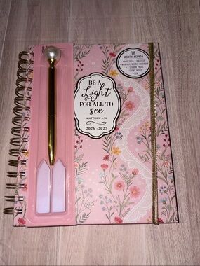 Be A Light Floral 18-Month Agenda with Gold Pen - Pink